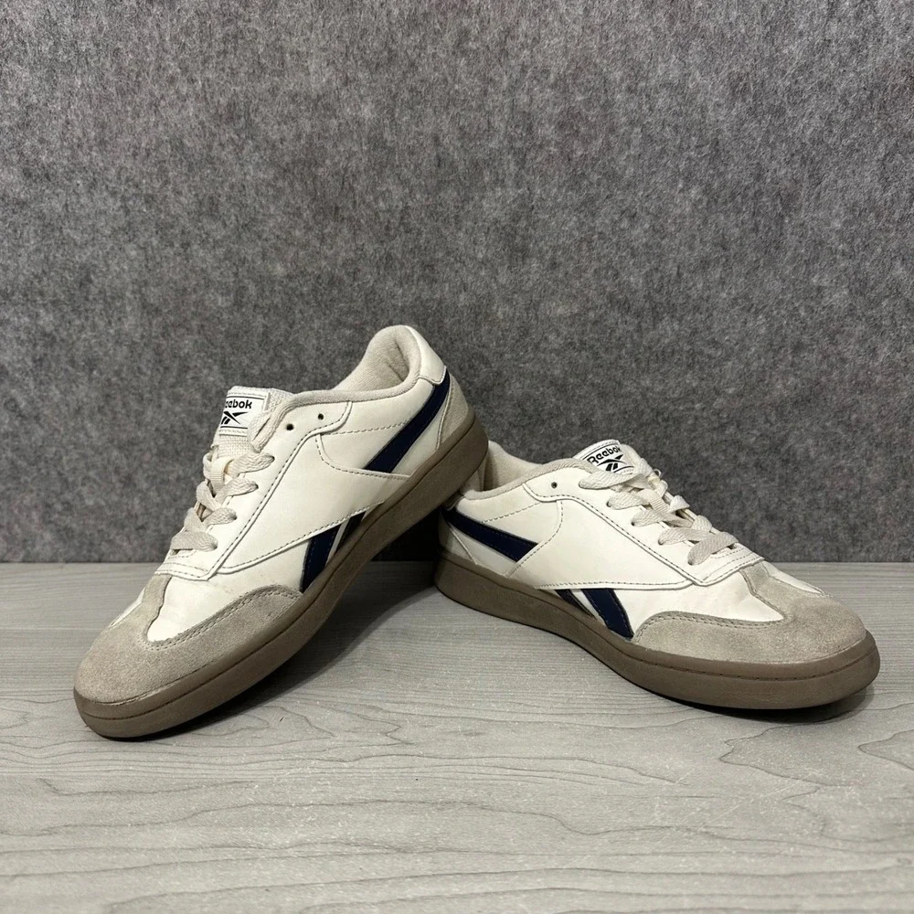 Reebok Club C Sneakers Kids Sz 3 White Navy Gum Sole Leather Suede Tennis Shoe‎